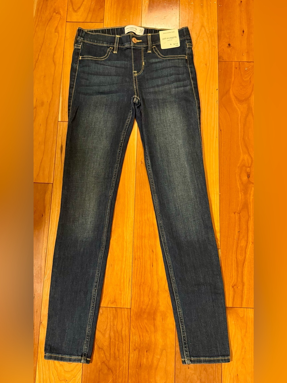 NWT - abercrombie kids Dark Wash Blue  Skinny Pull on Jegging Mid-Rise Jeans
